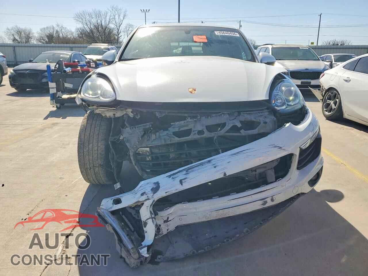 PORSCHE CAYENNE 2017 - WP1AA2A28HKA87626