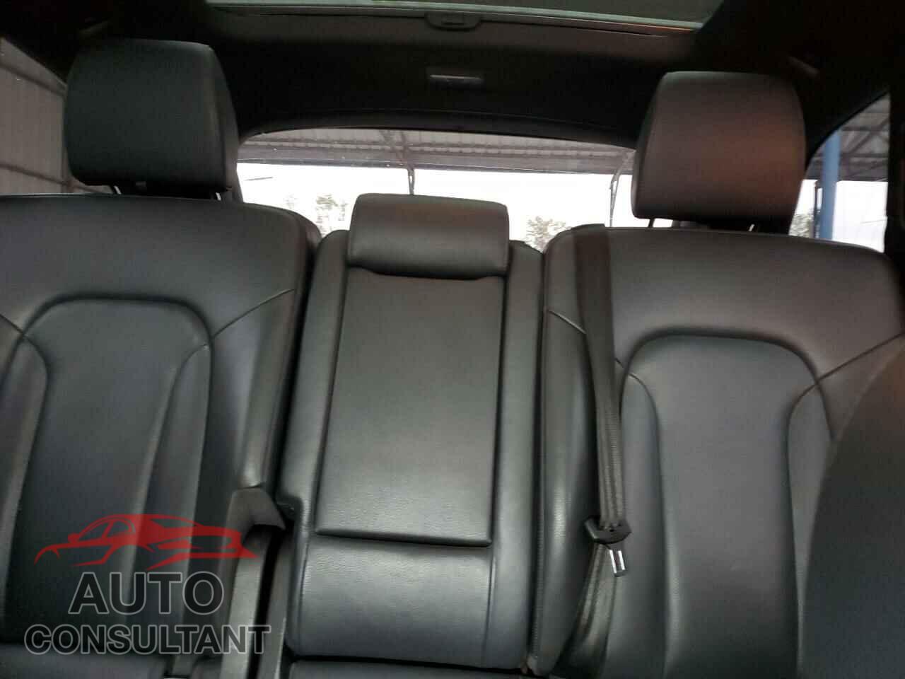 AUDI Q7 2015 - WA1DGAFE1FD018945