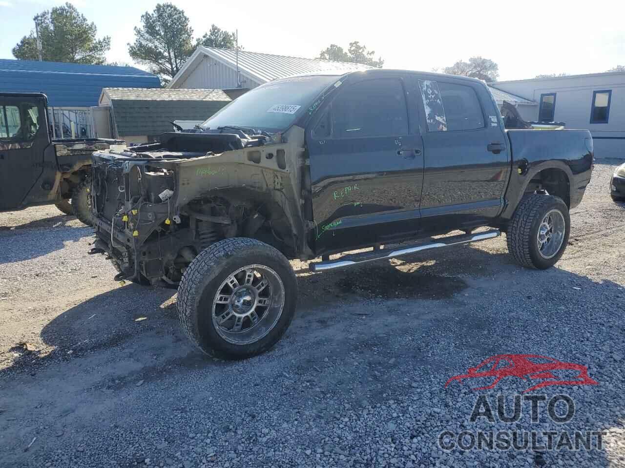 TOYOTA TUNDRA 2013 - 5TFDW5F19DX314109
