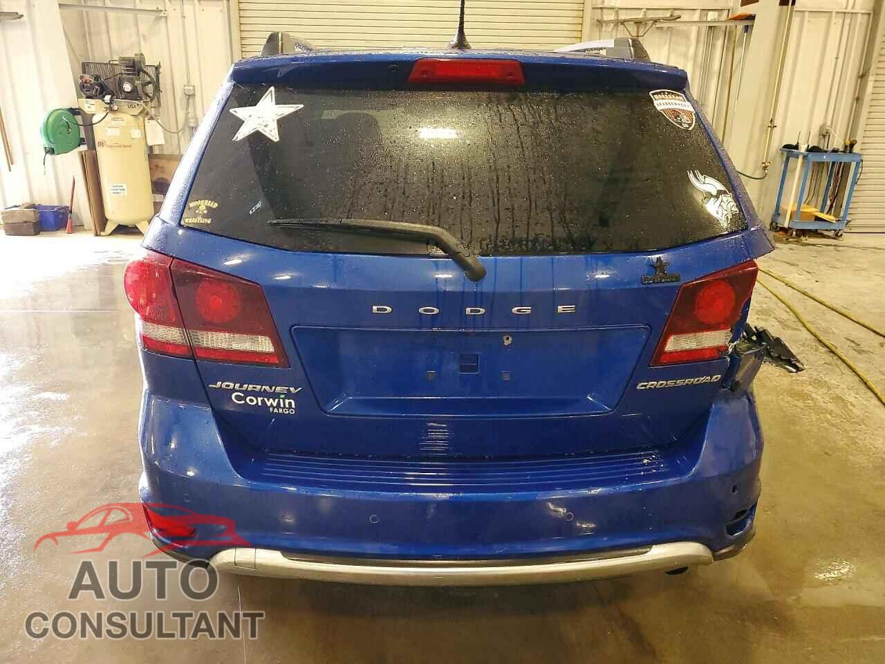 DODGE JOURNEY 2015 - 3C4PDCGB3FT531071
