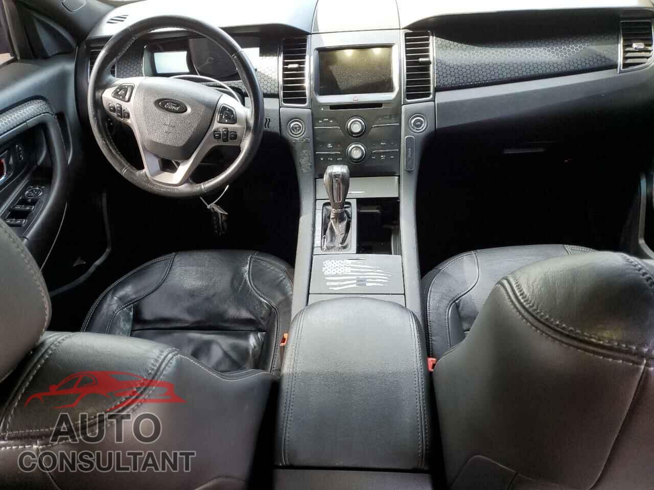 FORD TAURUS 2015 - 1FAHP2H80FG152368