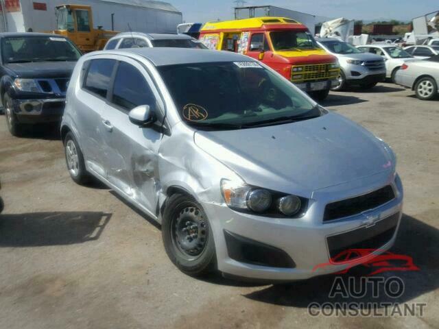 CHEVROLET SONIC 2015 - 1G1JA6SH7F4118676