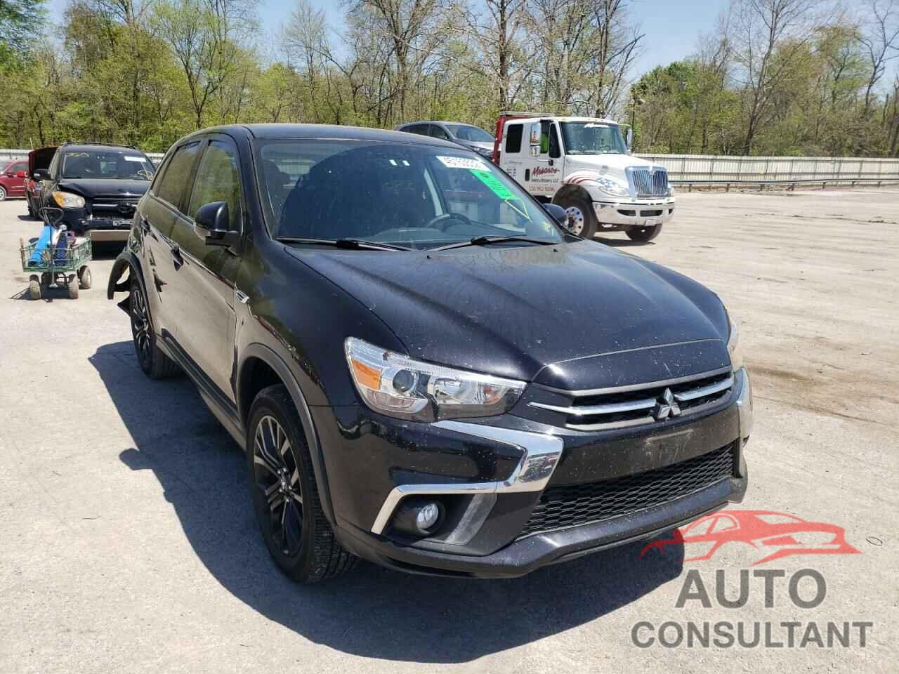 MITSUBISHI OUTLANDER 2018 - JA4AR3AU0JU004406