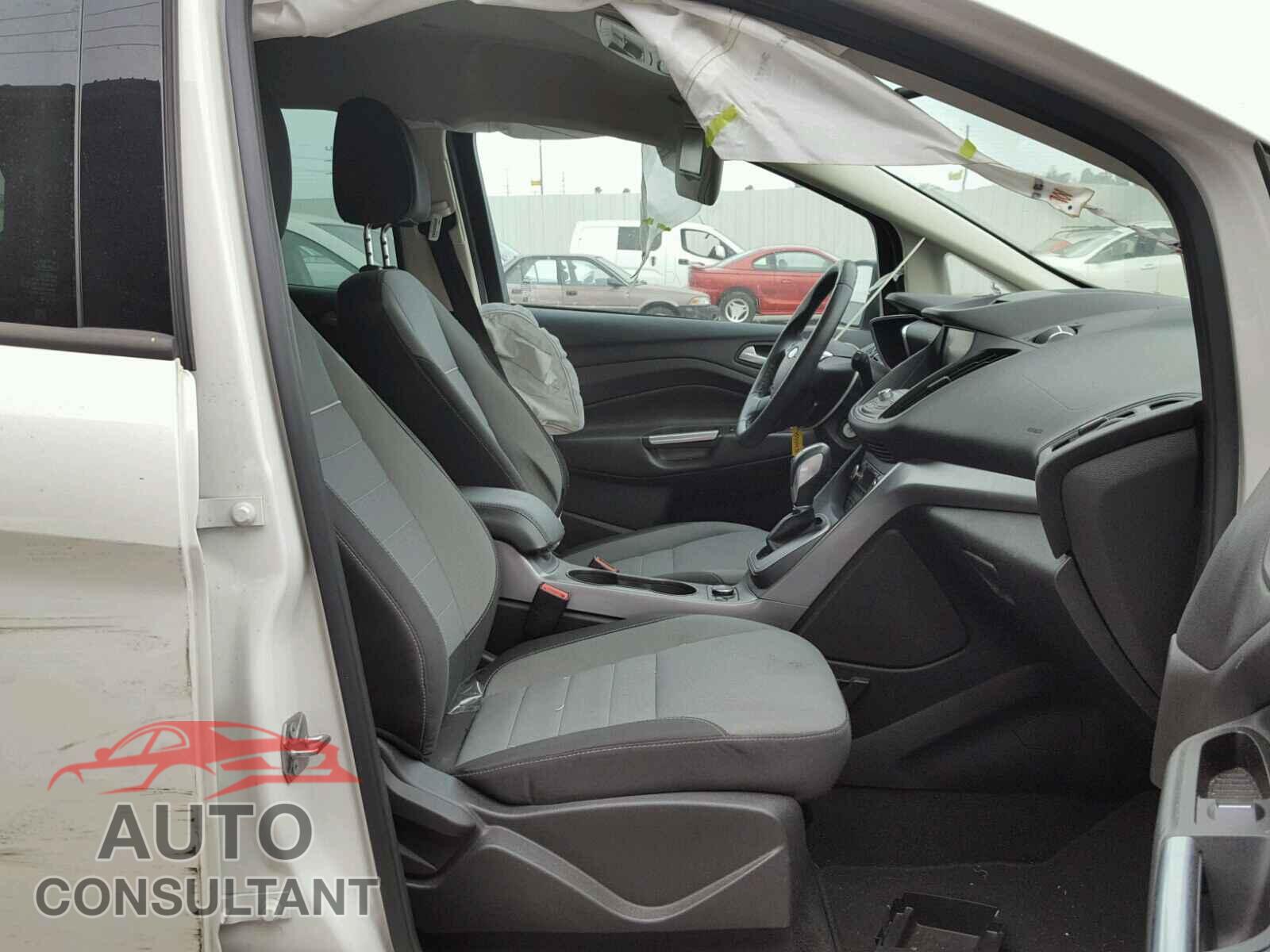 FORD CMAX 2015 - 1FADP5AU8FL102817