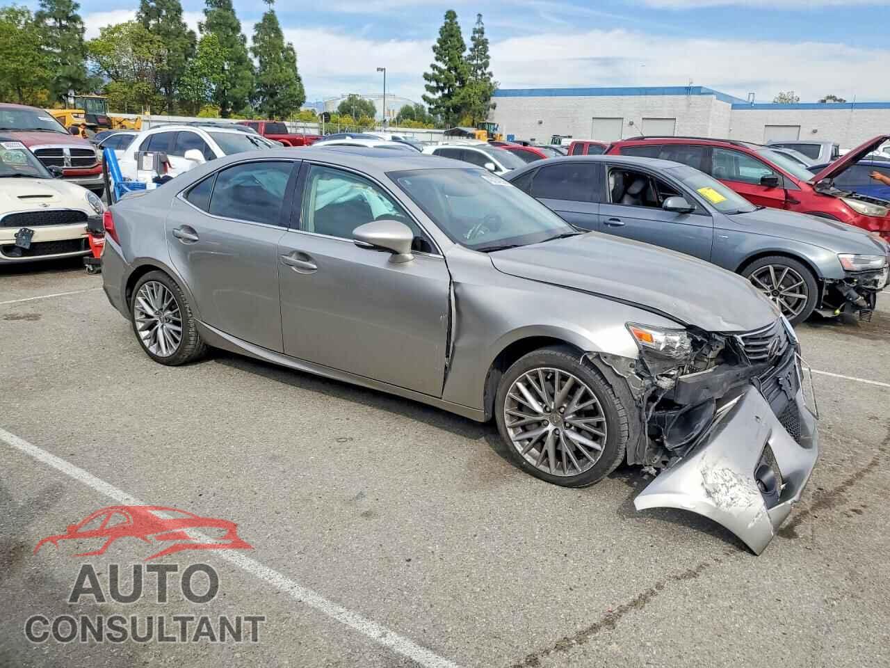 LEXUS IS 2016 - JTHBA1D22G5003307