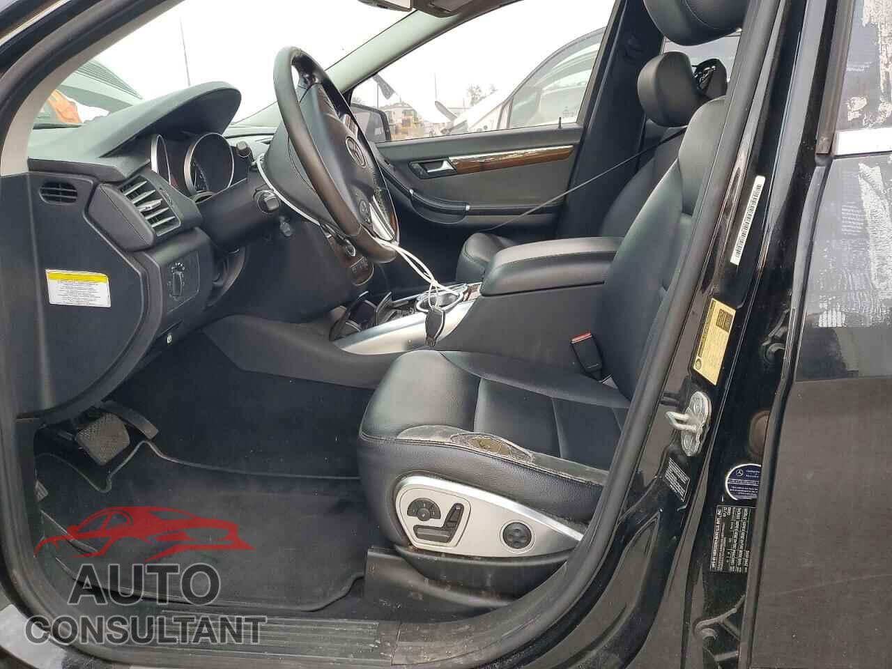 MERCEDES-BENZ R-CLASS 2012 - 4JGCB5HE4CA144357