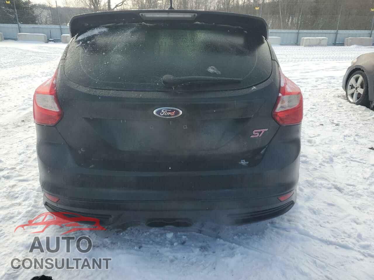 FORD FOCUS 2013 - 1FADP3L90DL127429