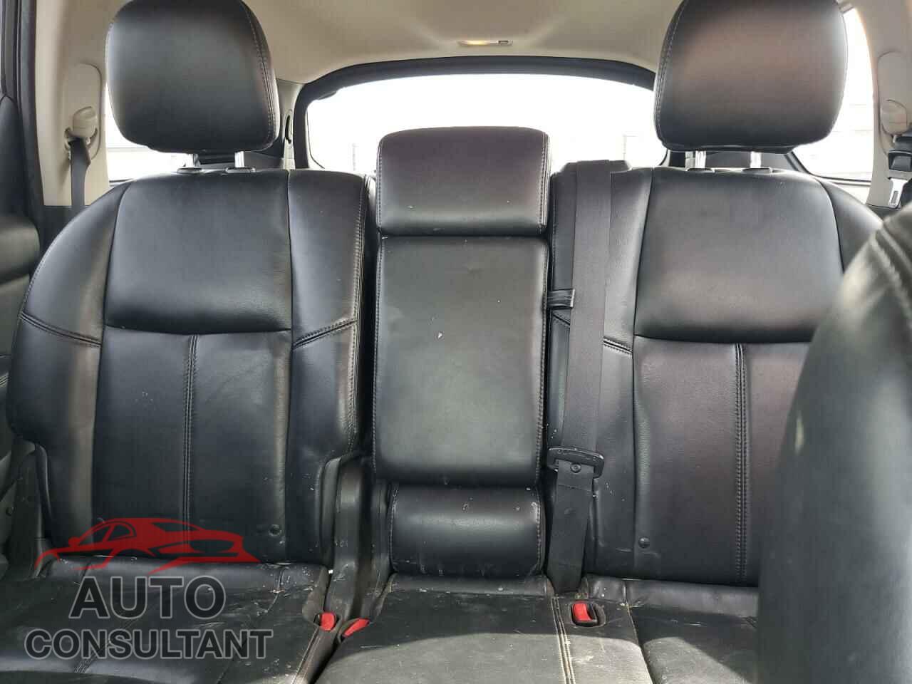 NISSAN PATHFINDER 2013 - 5N1AR2MN4DC614674