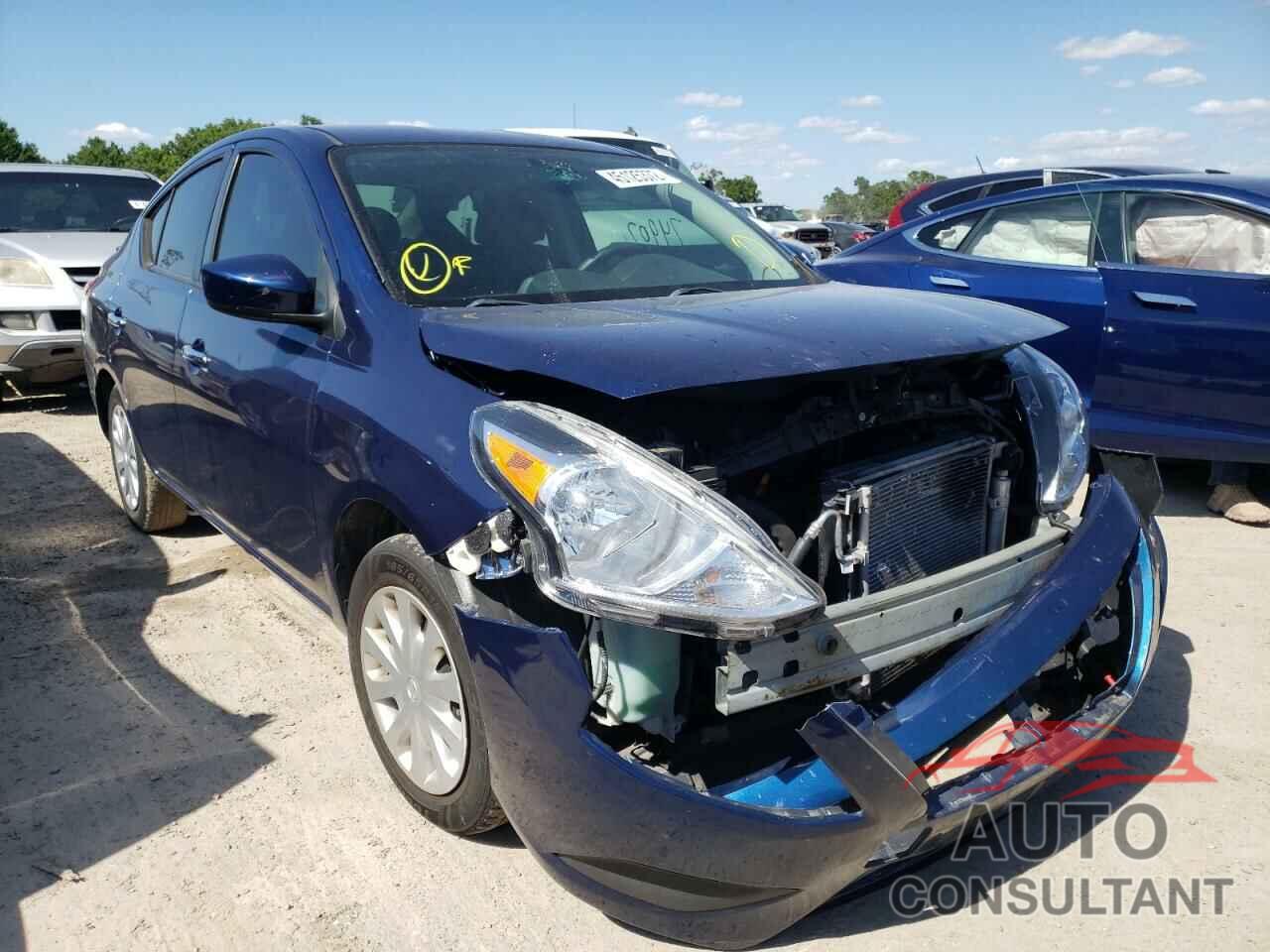 NISSAN VERSA 2018 - 3N1CN7AP6JL800747
