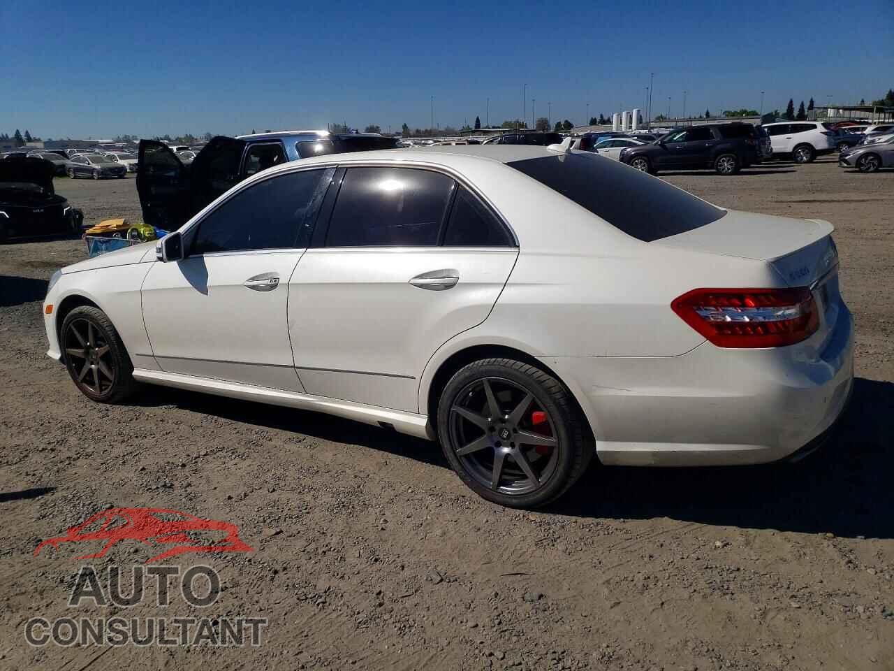 MERCEDES-BENZ E-CLASS 2011 - WDDHF7CB7BA418226