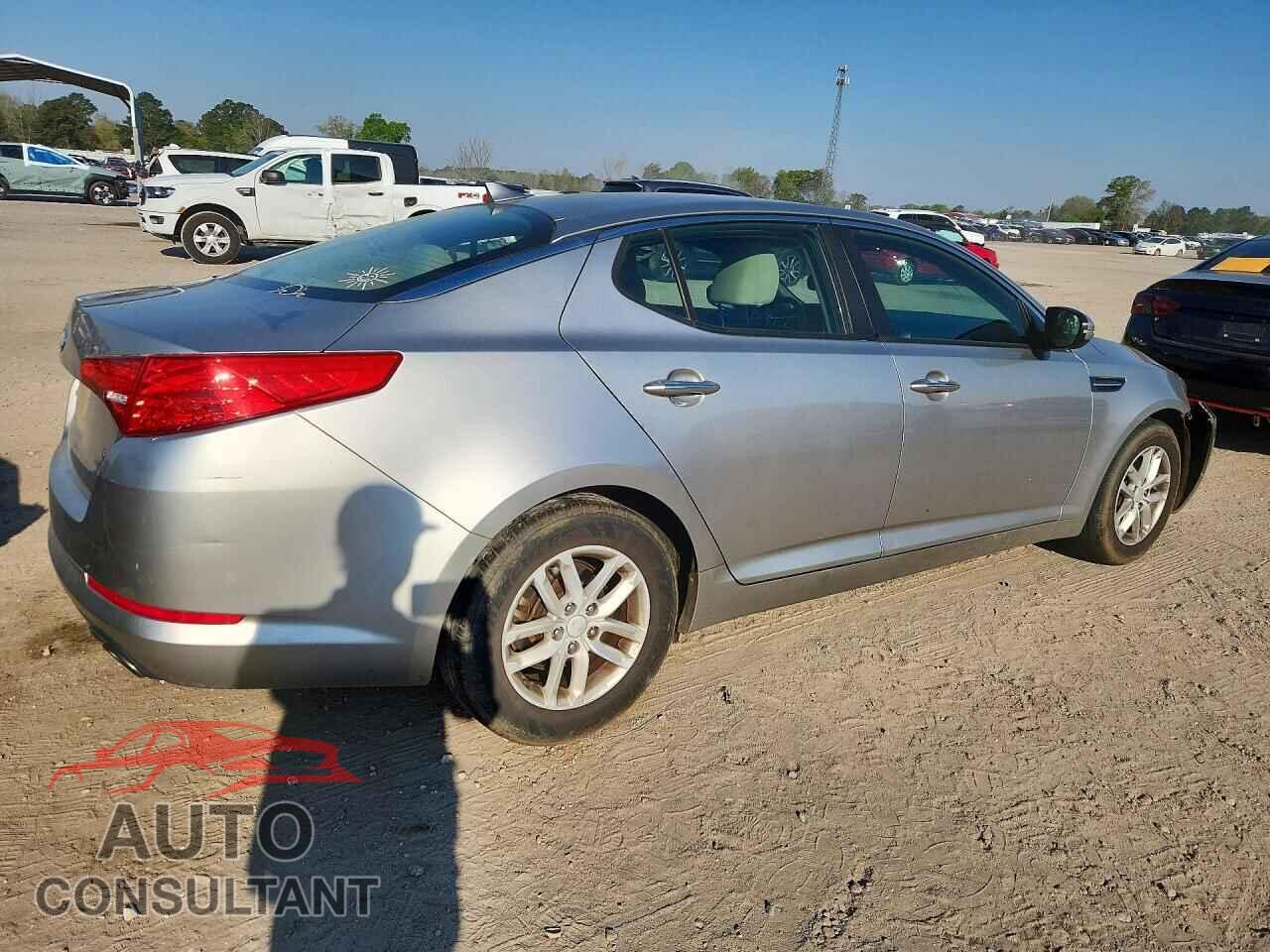 KIA OPTIMA 2012 - 5XXGM4A75CG021810