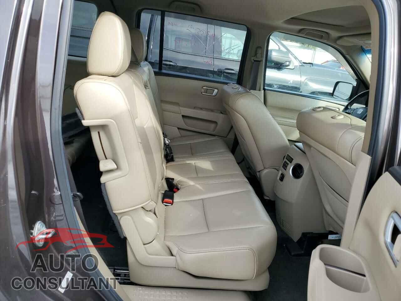 HONDA PILOT 2012 - 5FNYF4H59CB032492