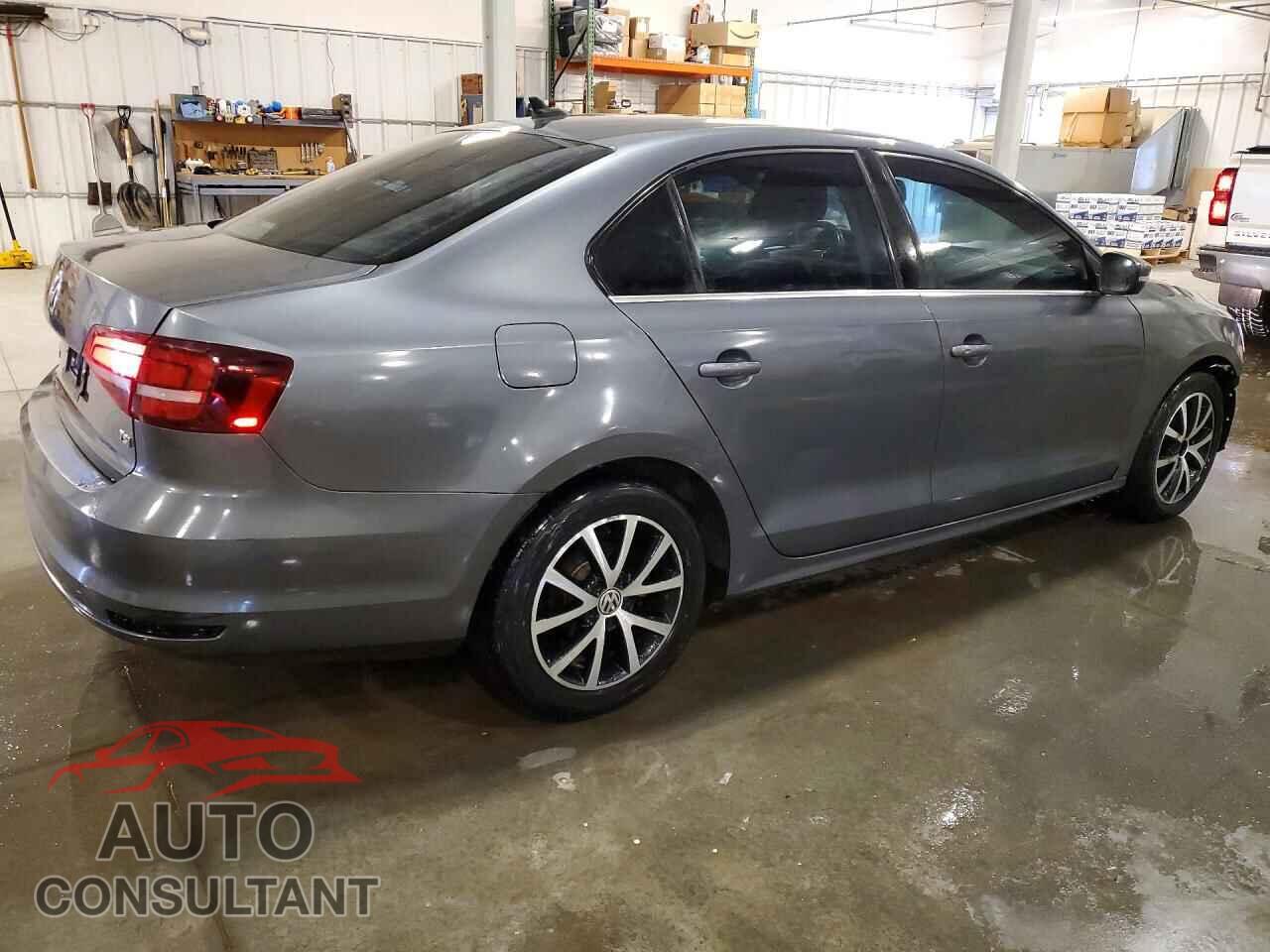 VOLKSWAGEN JETTA 2017 - 3VWDB7AJ0HM293285