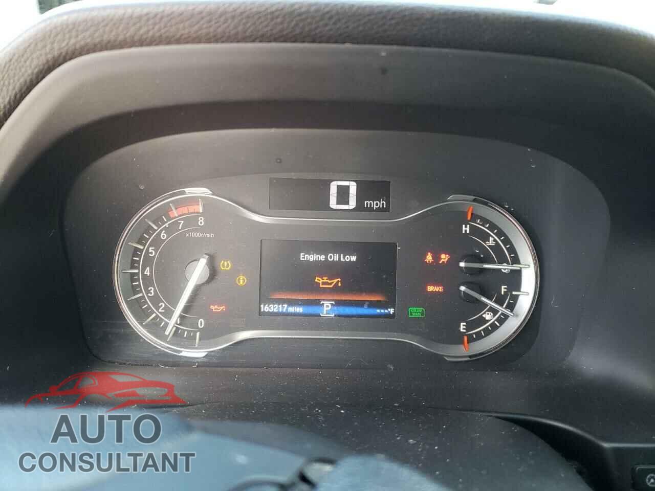 HONDA PILOT 2017 - 5FNYF6H56HB008475