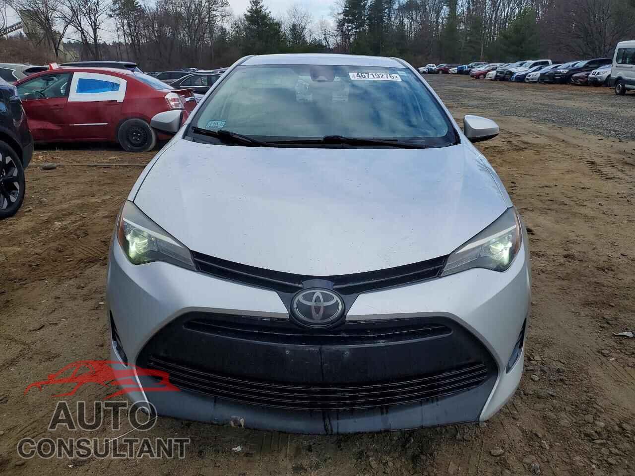 TOYOTA COROLLA 2017 - 2T1BURHEXHC844601