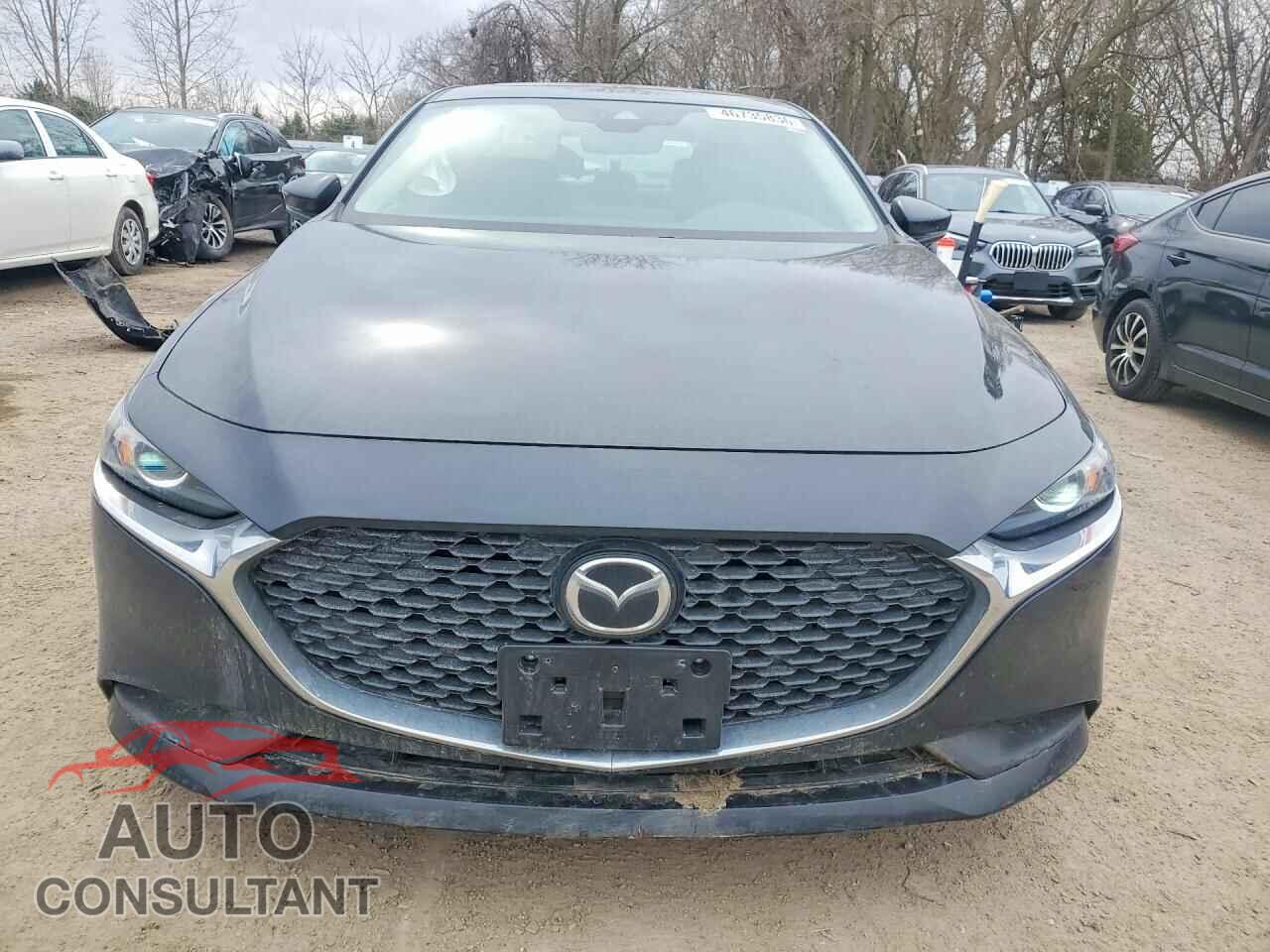 MAZDA 3 2019 - 3MZBPACL7KM114381