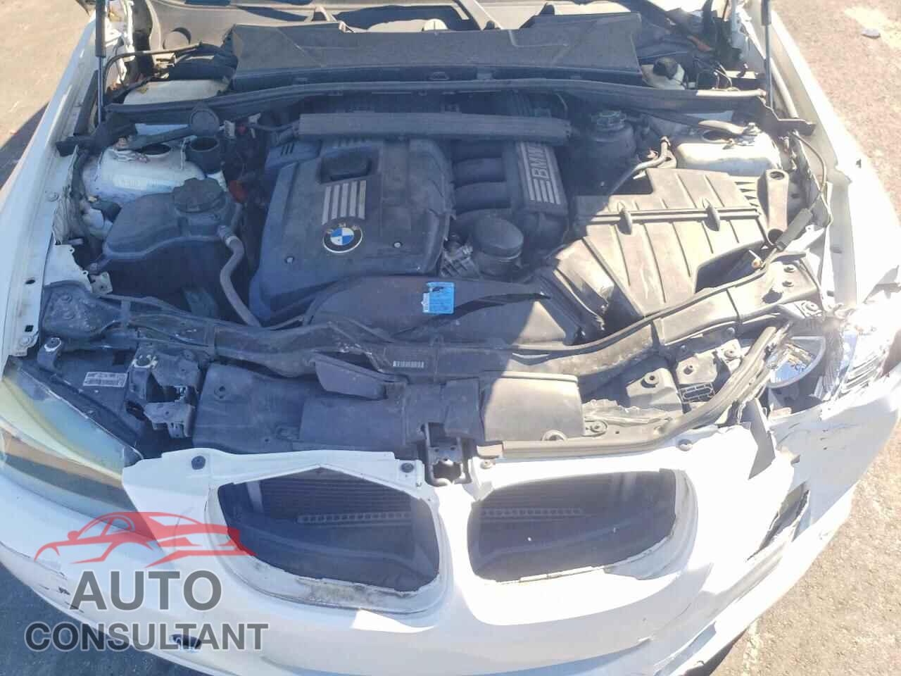 BMW 3 SERIES 2011 - WBAPH7G5XBNM55829