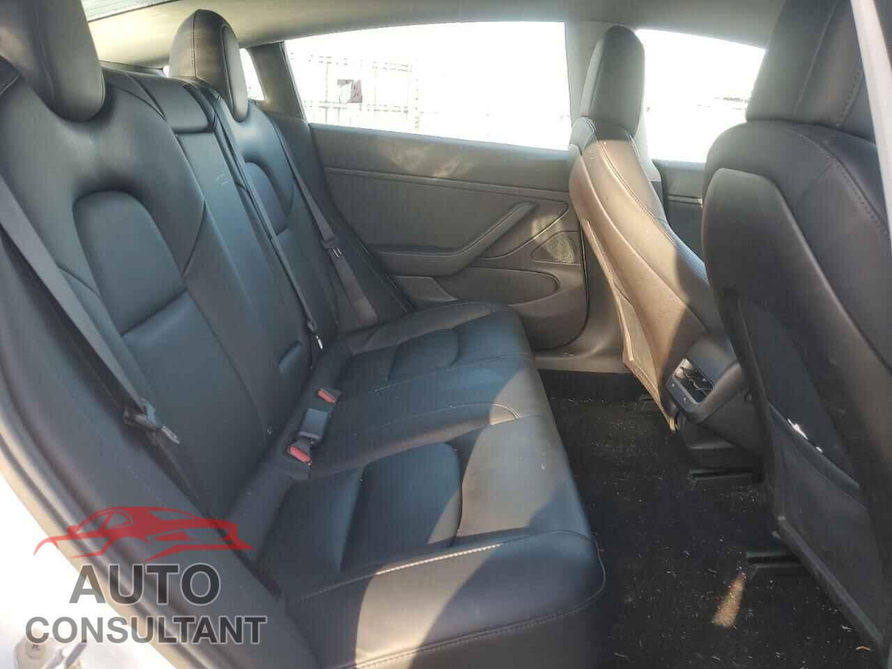 TESLA MODEL 3 2019 - 5YJ3E1EA9KF484017
