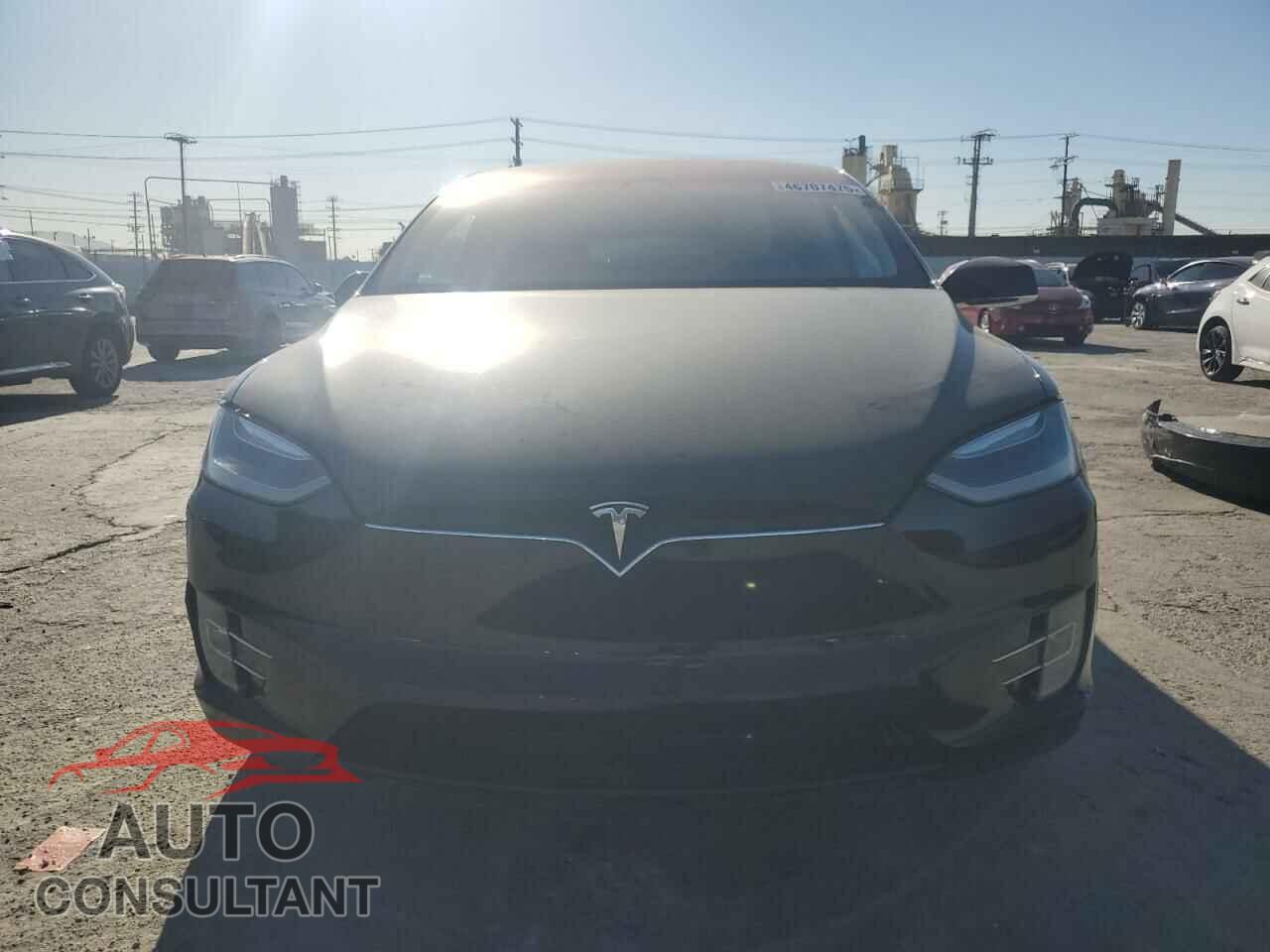 TESLA MODEL X 2017 - 5YJXCAE23HF062687