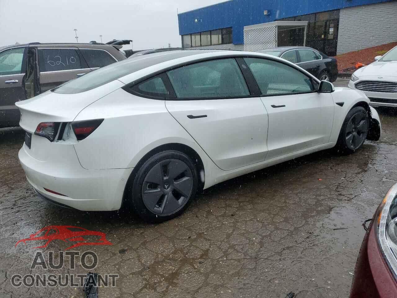 TESLA MODEL 3 2021 - 5YJ3E1EA4MF077337