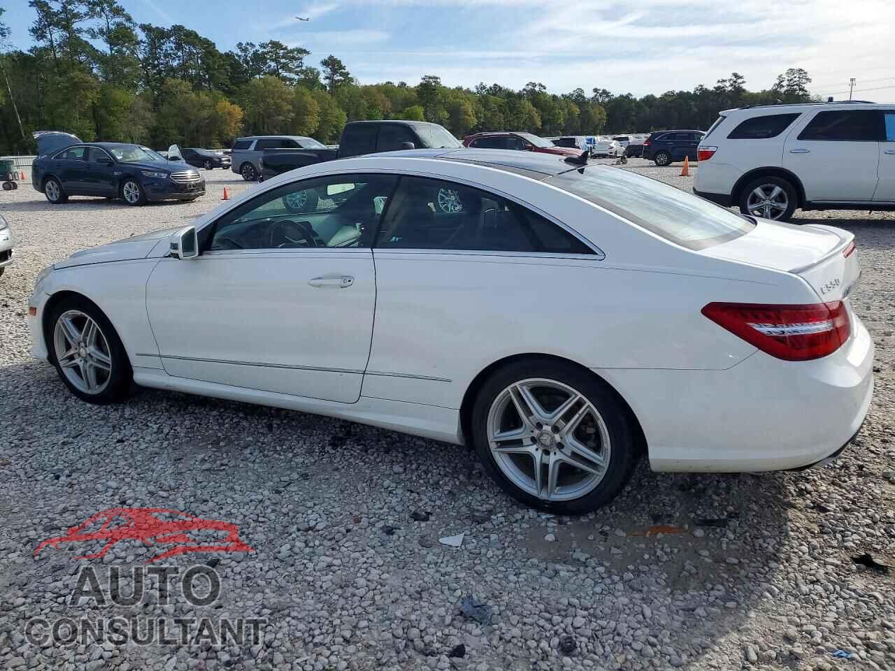 MERCEDES-BENZ E-CLASS 2013 - WDDKJ7DB9DF212530