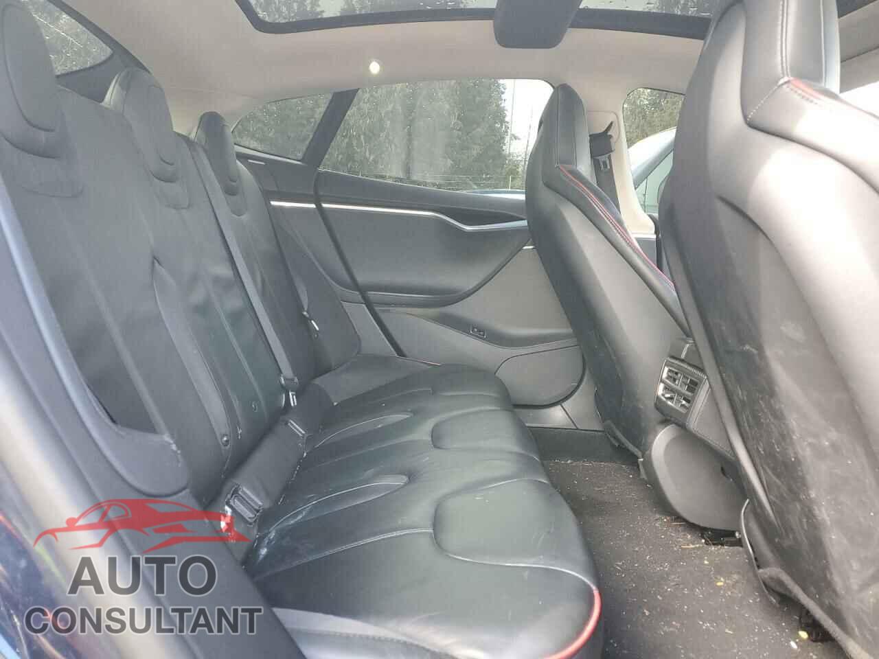 TESLA MODEL S 2013 - 5YJSA1CP2DFP11694