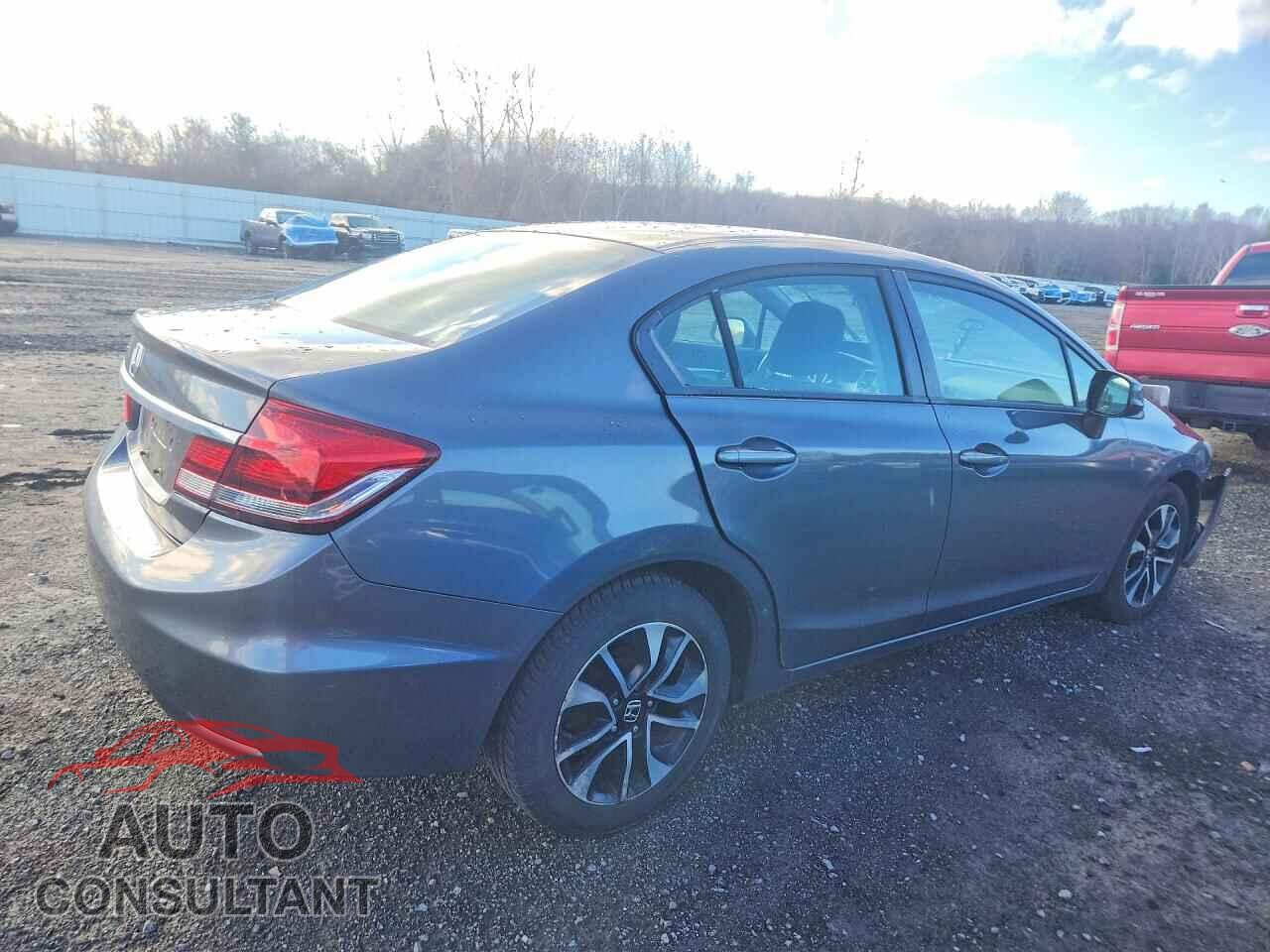HONDA CIVIC 2013 - 2HGFB2F85DH557311