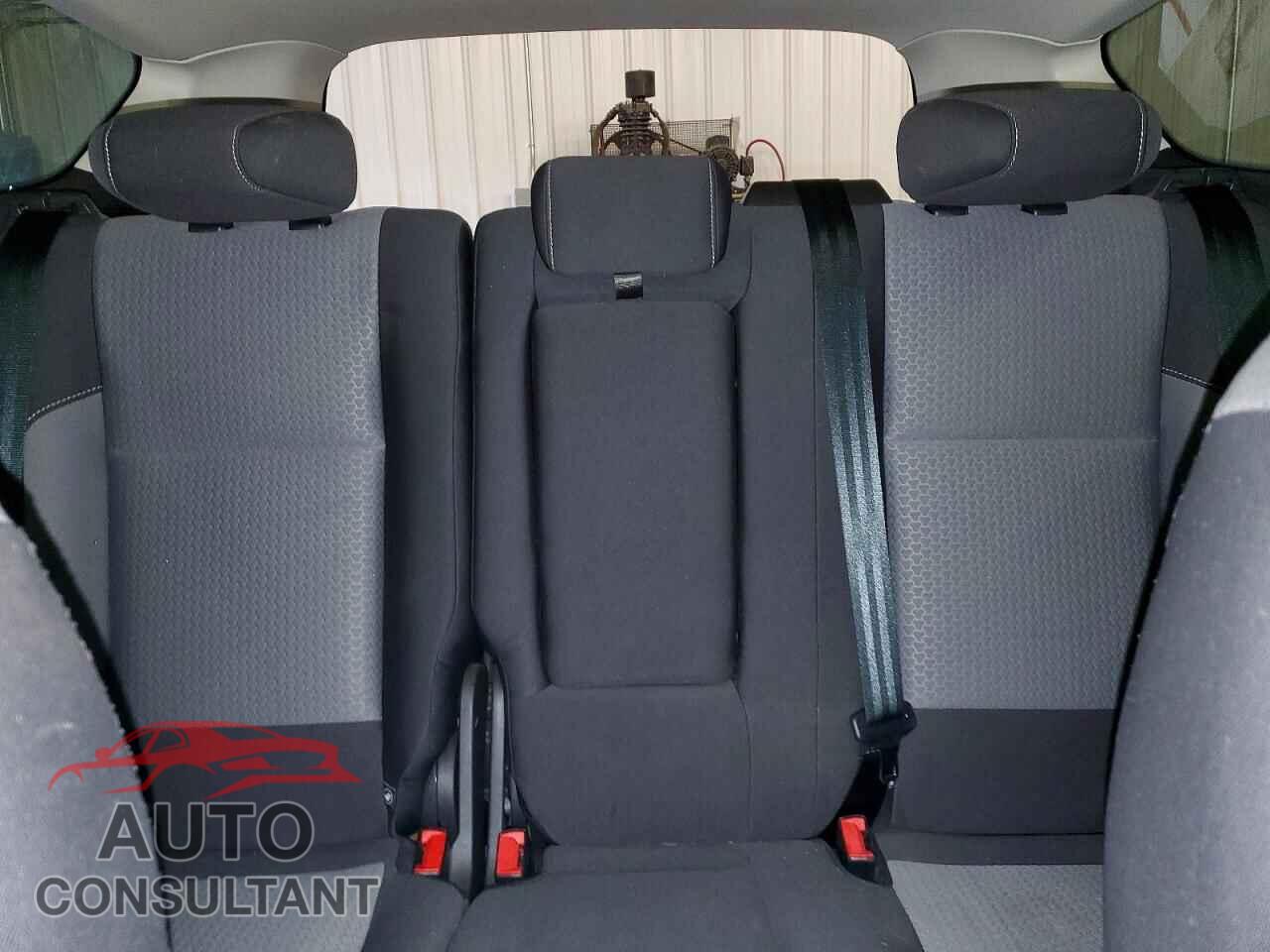 FORD ESCAPE 2018 - 1FMCU9GD8JUD02477