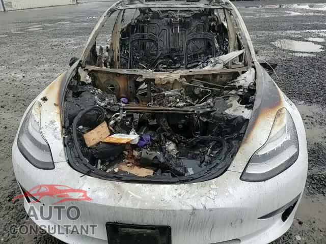 TESLA MODEL 3 2019 - 5YJ3E1EA7KF485215