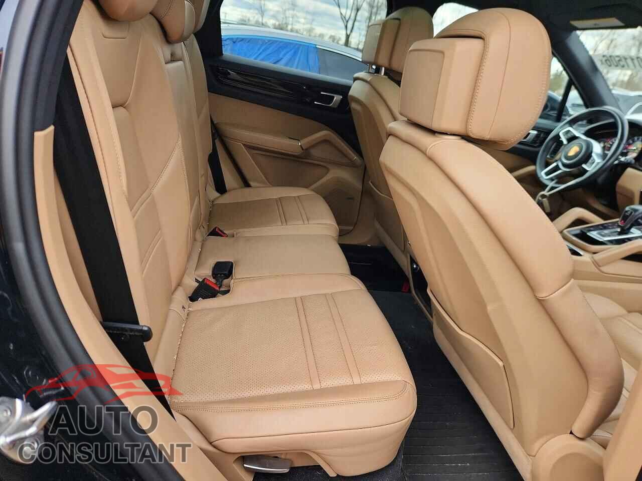 PORSCHE CAYENNE 2019 - WP1AA2AY1KDA14453