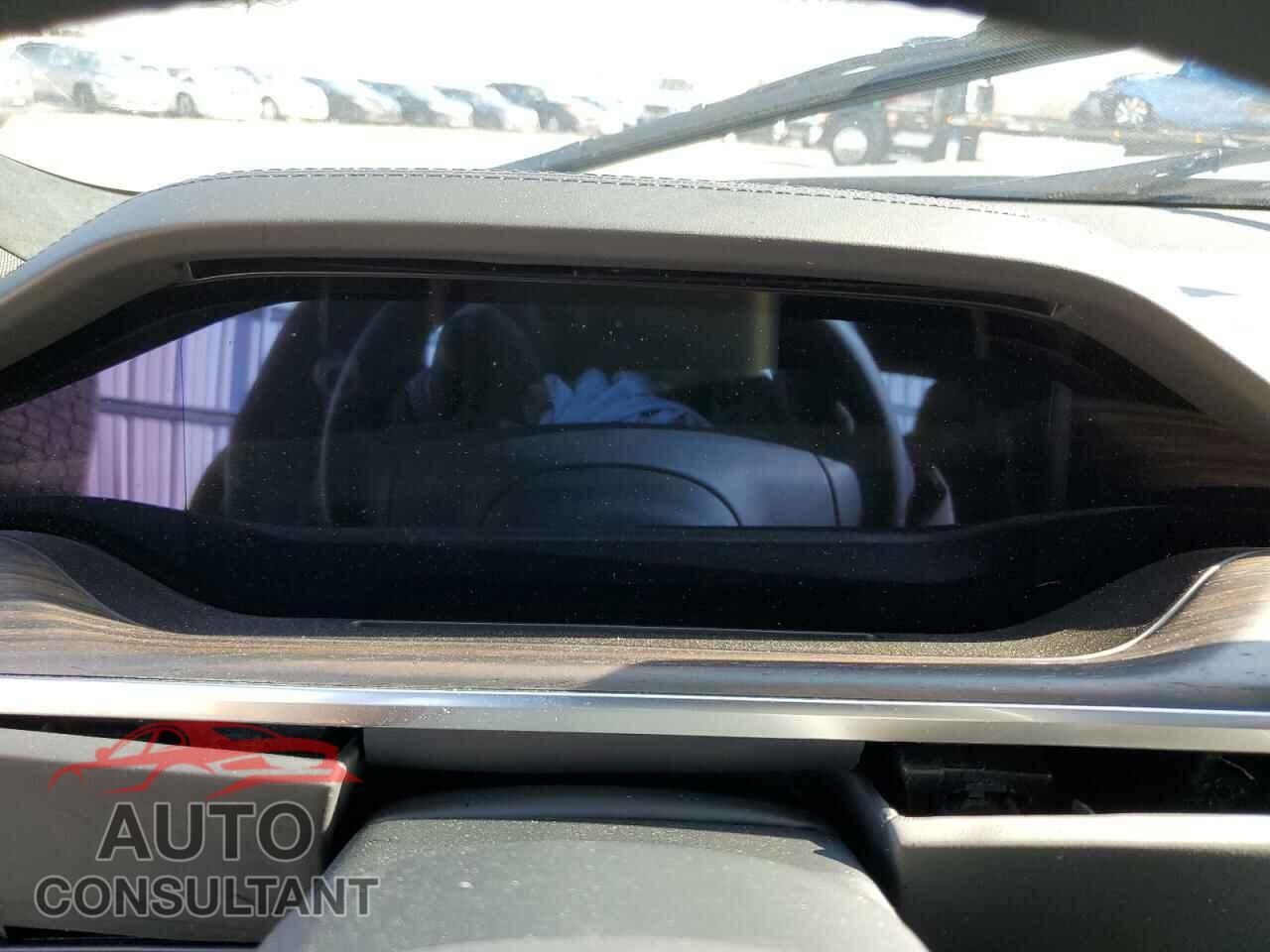 TESLA MODEL S 2023 - 5YJSA1E50PF527810