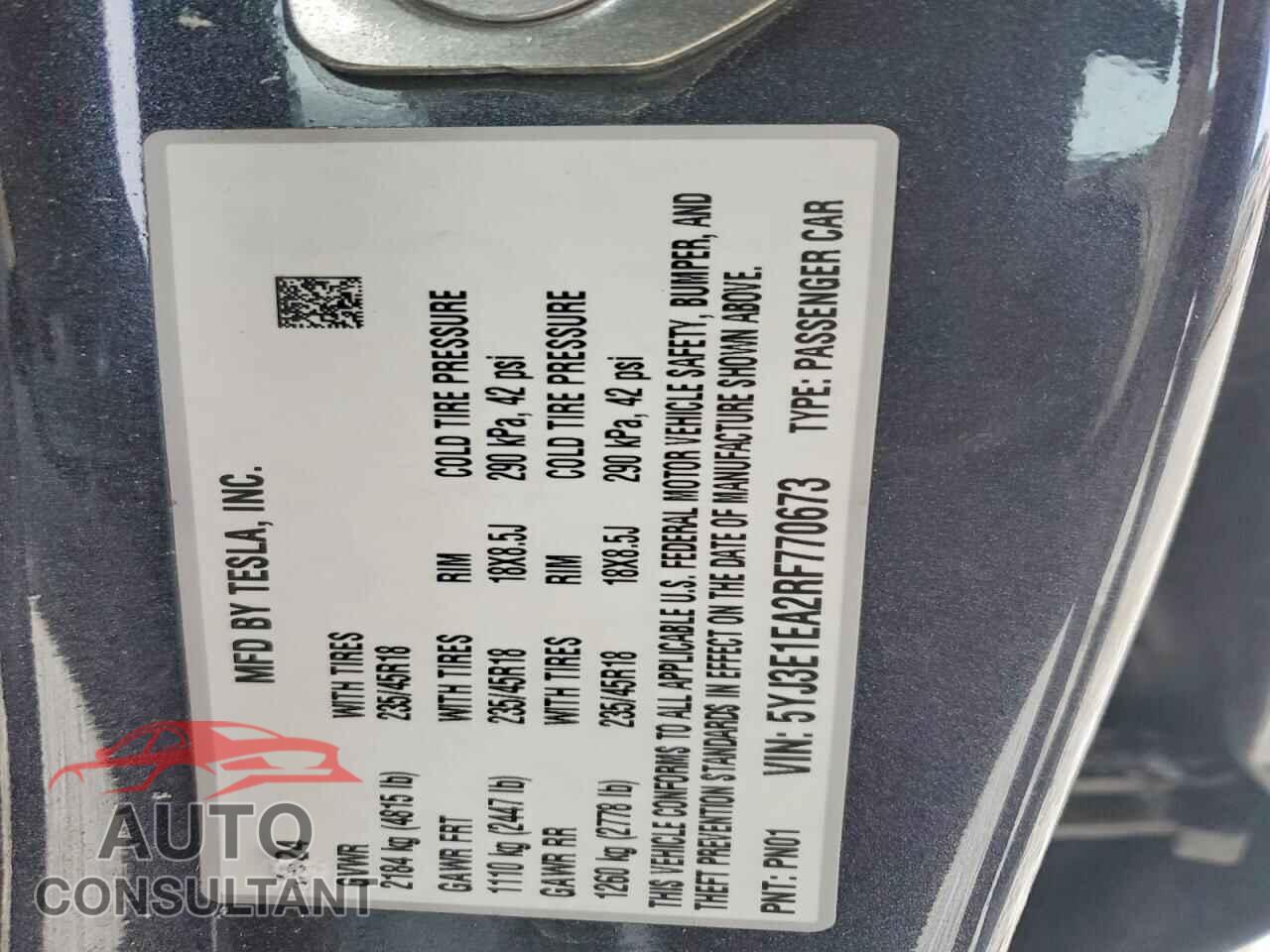 TESLA MODEL 3 2024 - 5YJ3E1EA2RF770673