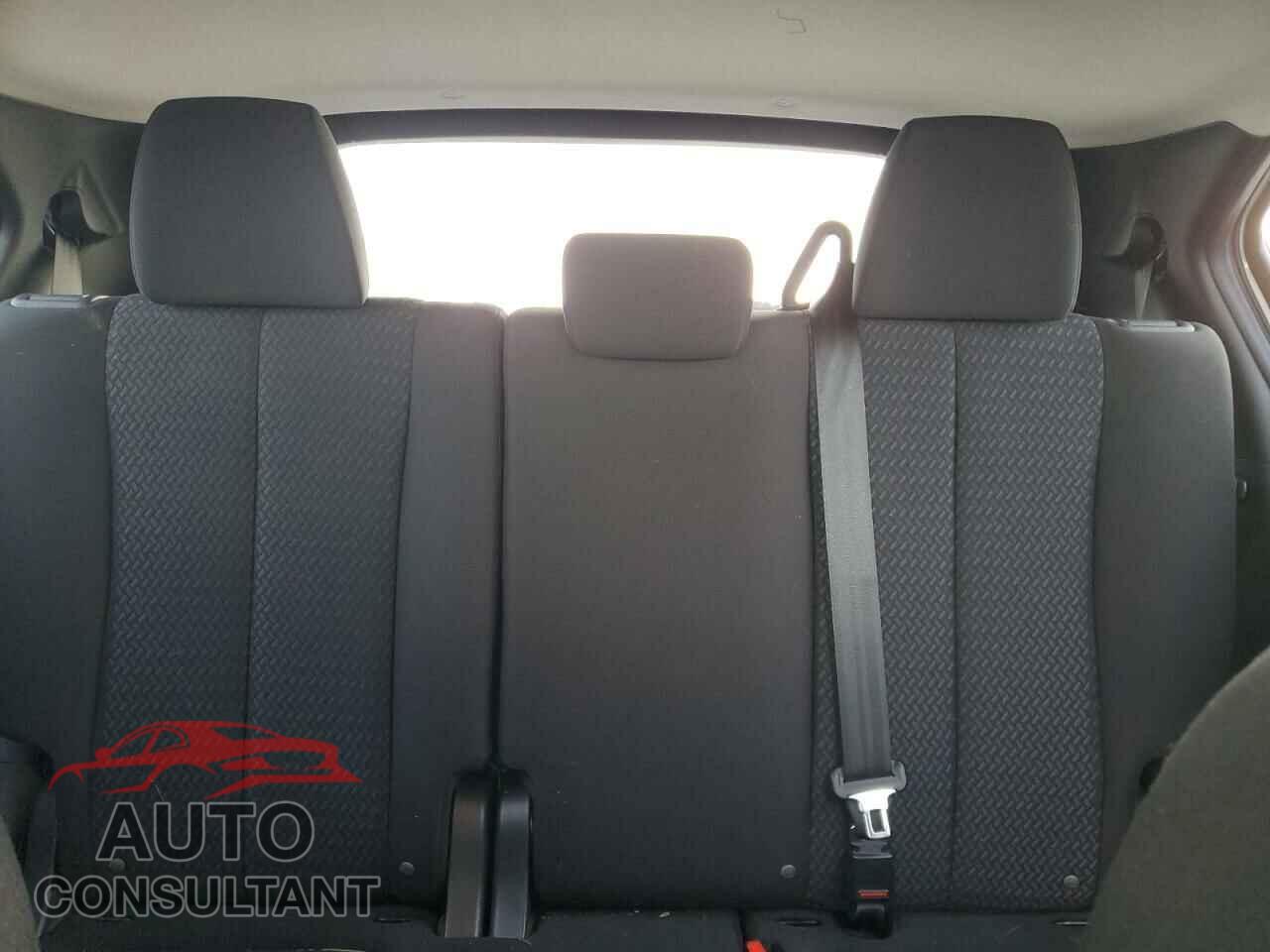 MITSUBISHI ECLIPSE 2024 - JA4ATVAA5RZ006170