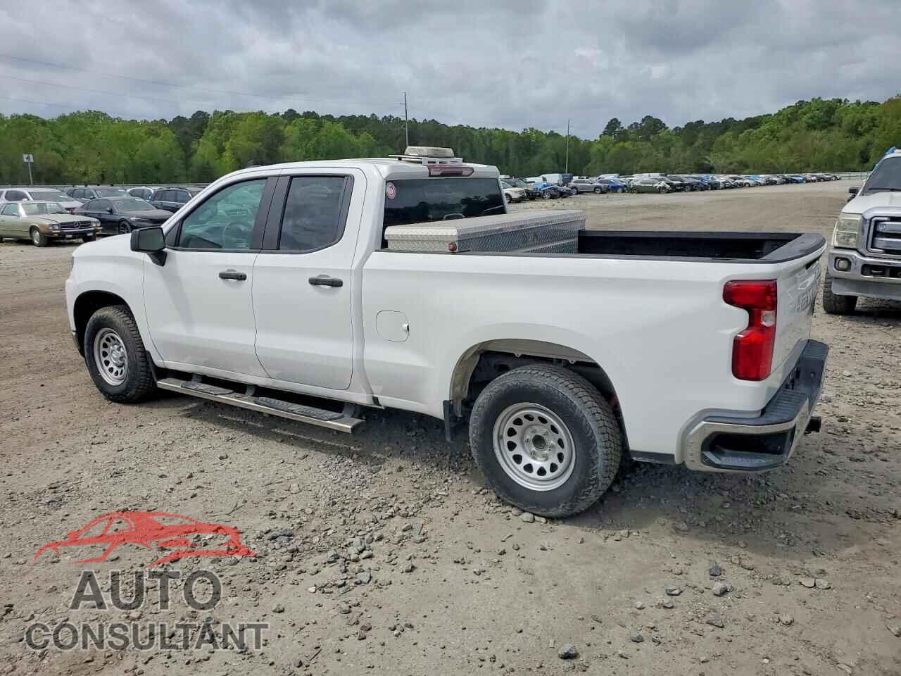CHEVROLET SILVERADO 2021 - 1GCRYAEF3MZ353630
