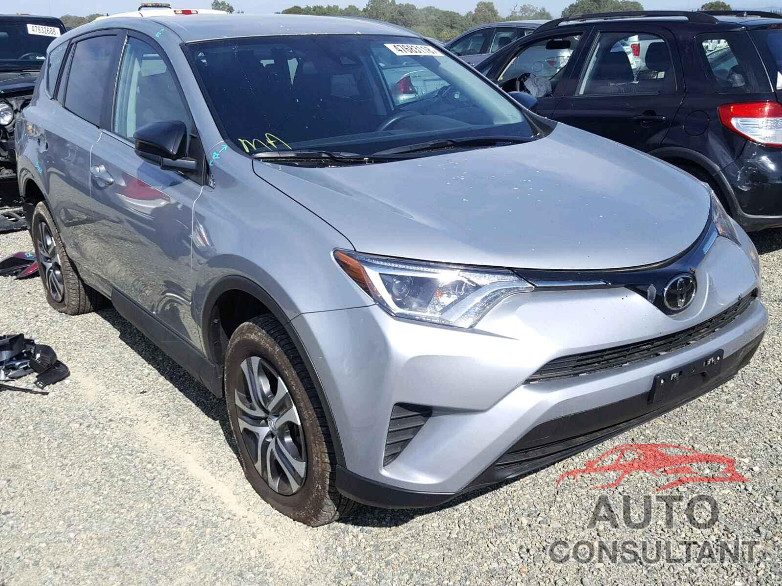 TOYOTA RAV4 LE 2018 - 2T3ZFREVXJW448645