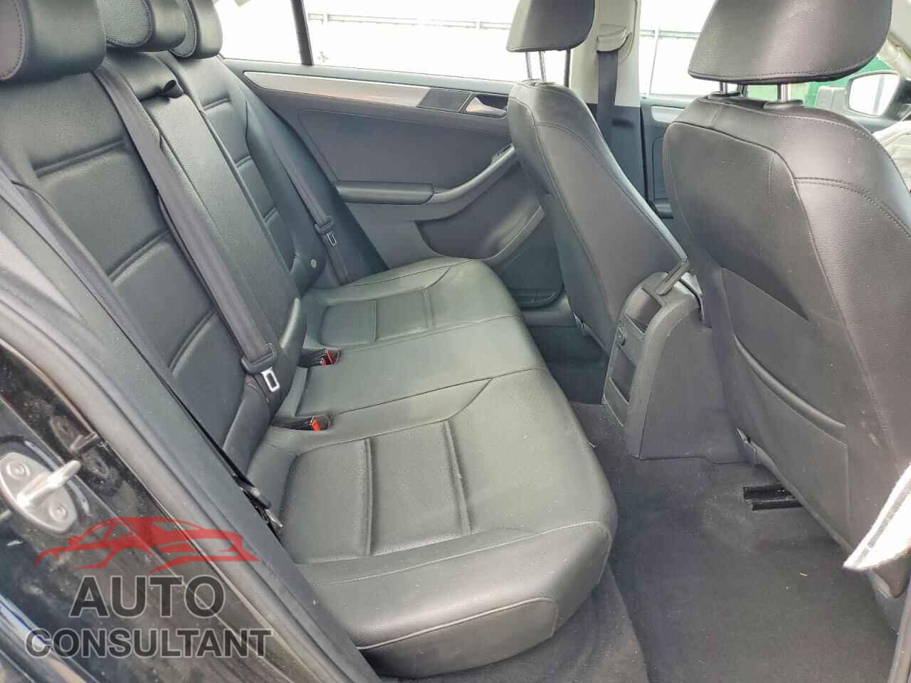 VOLKSWAGEN JETTA 2017 - 3VWDB7AJ7HM242236