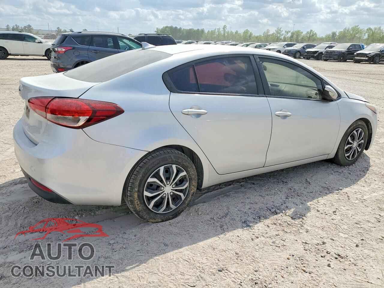 KIA FORTE 2017 - 3KPFK4A7XHE066033