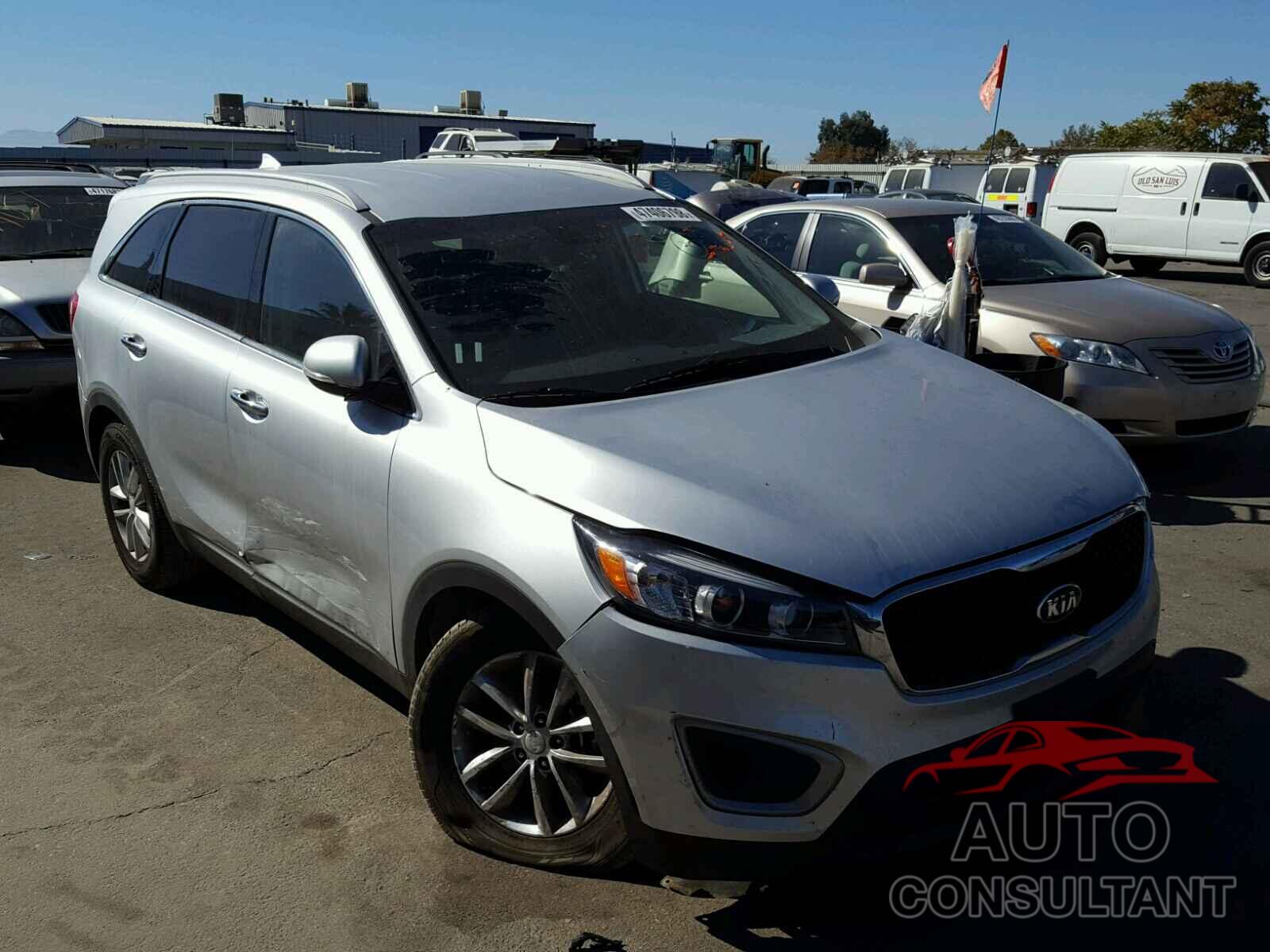 KIA SORENTO LX 2017 - 5XYPG4A34HG295247
