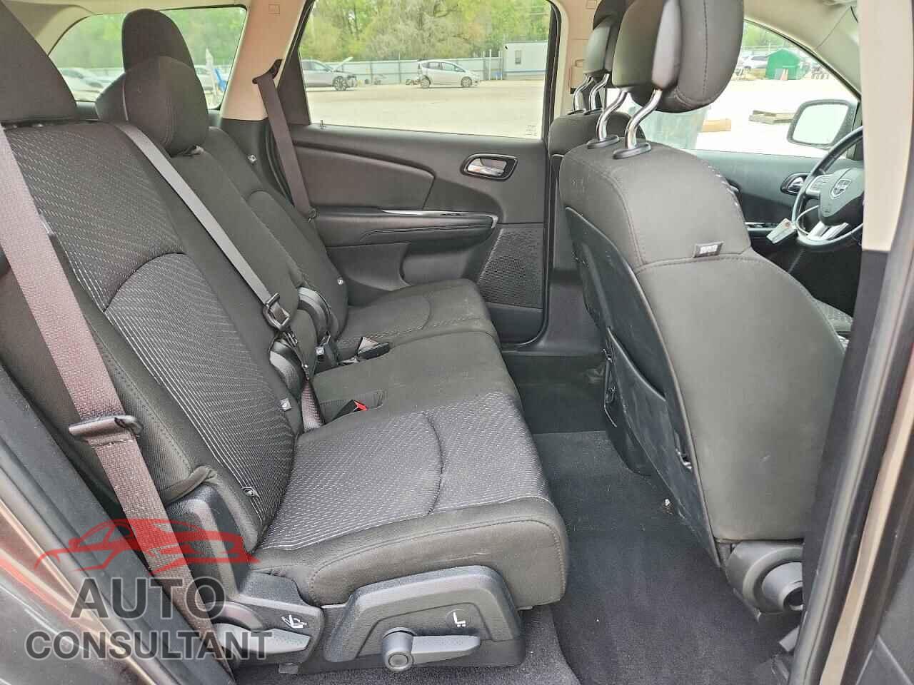 DODGE JOURNEY 2020 - 3C4PDCAB2LT202320