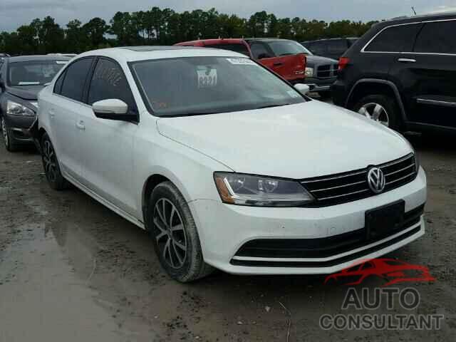 VOLKSWAGEN JETTA 2017 - 3VWB67AJ9HM326313