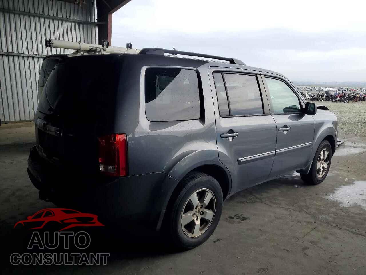 HONDA PILOT 2010 - 5FNYF3H57AB015892