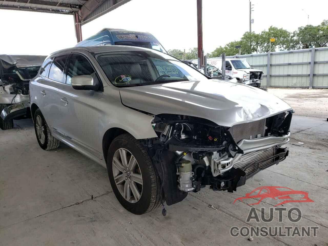 VOLVO XC60 2017 - YV440MDU8H2009404