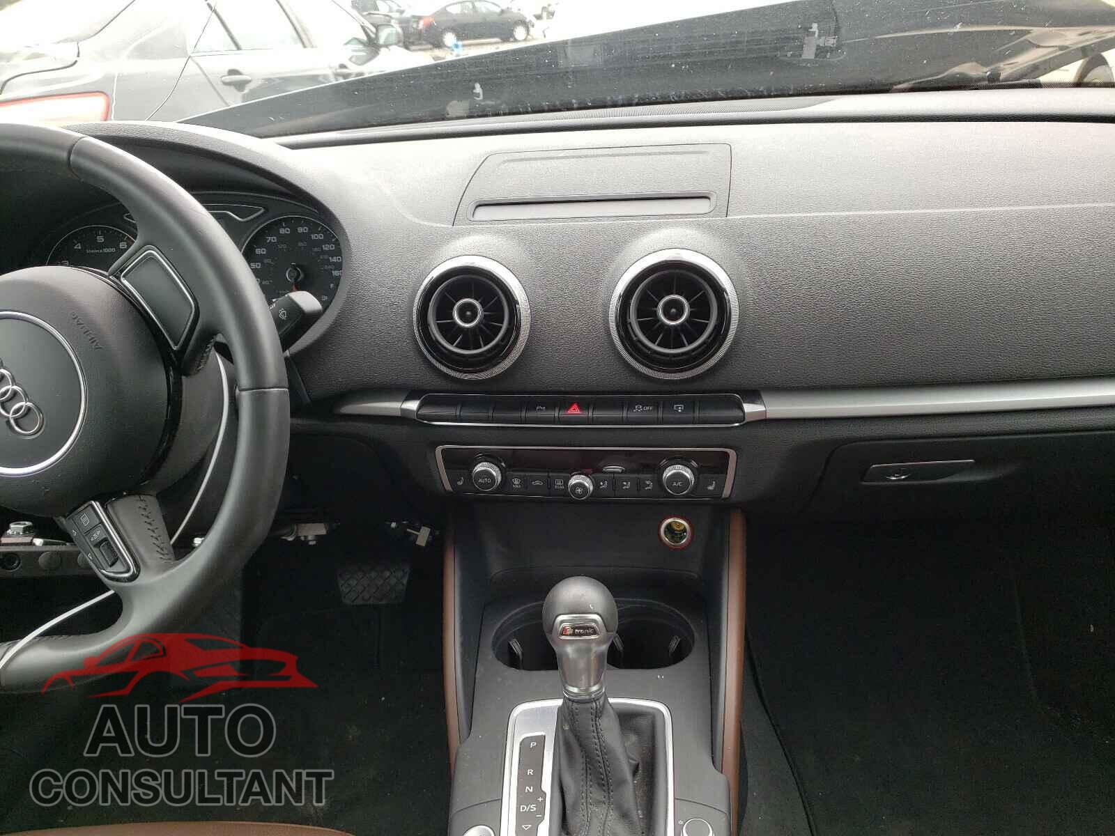 AUDI A3 2016 - WAUA7GFF6G1008772