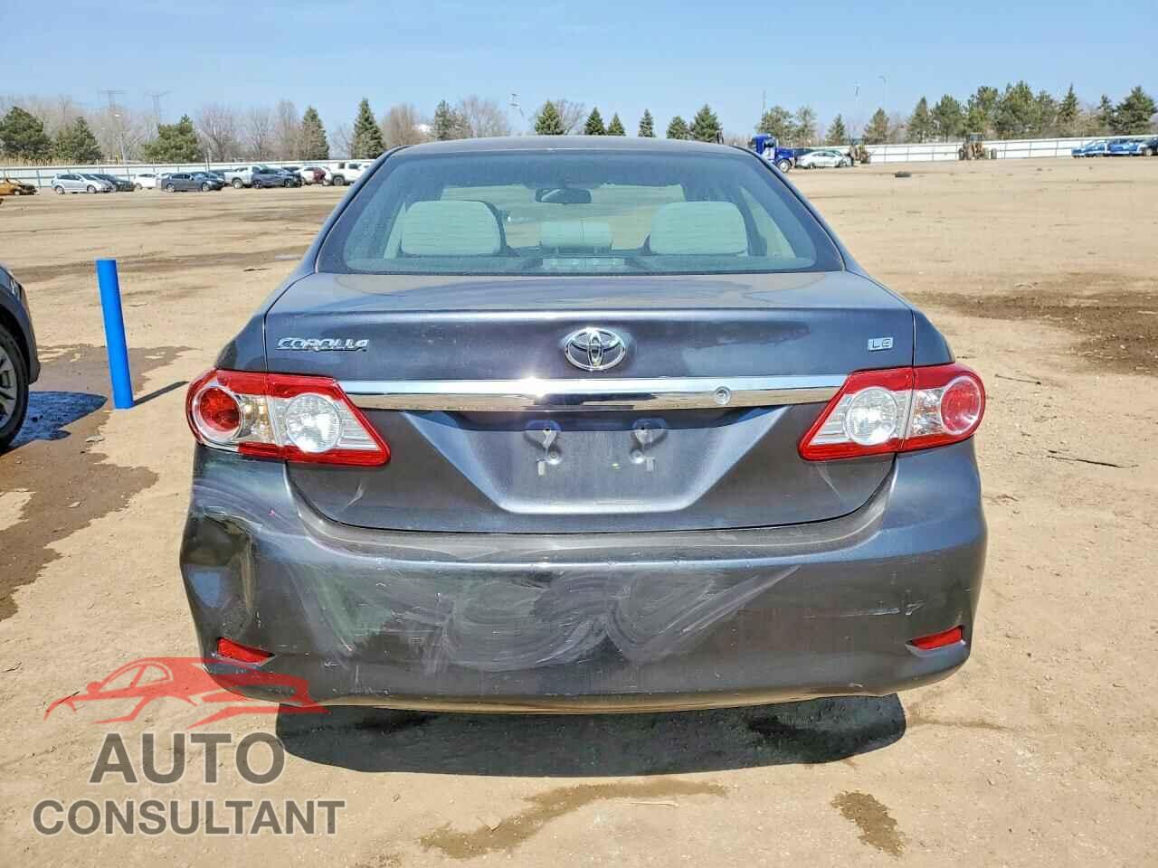 TOYOTA COROLLA 2013 - 2T1BU4EE2DC008024