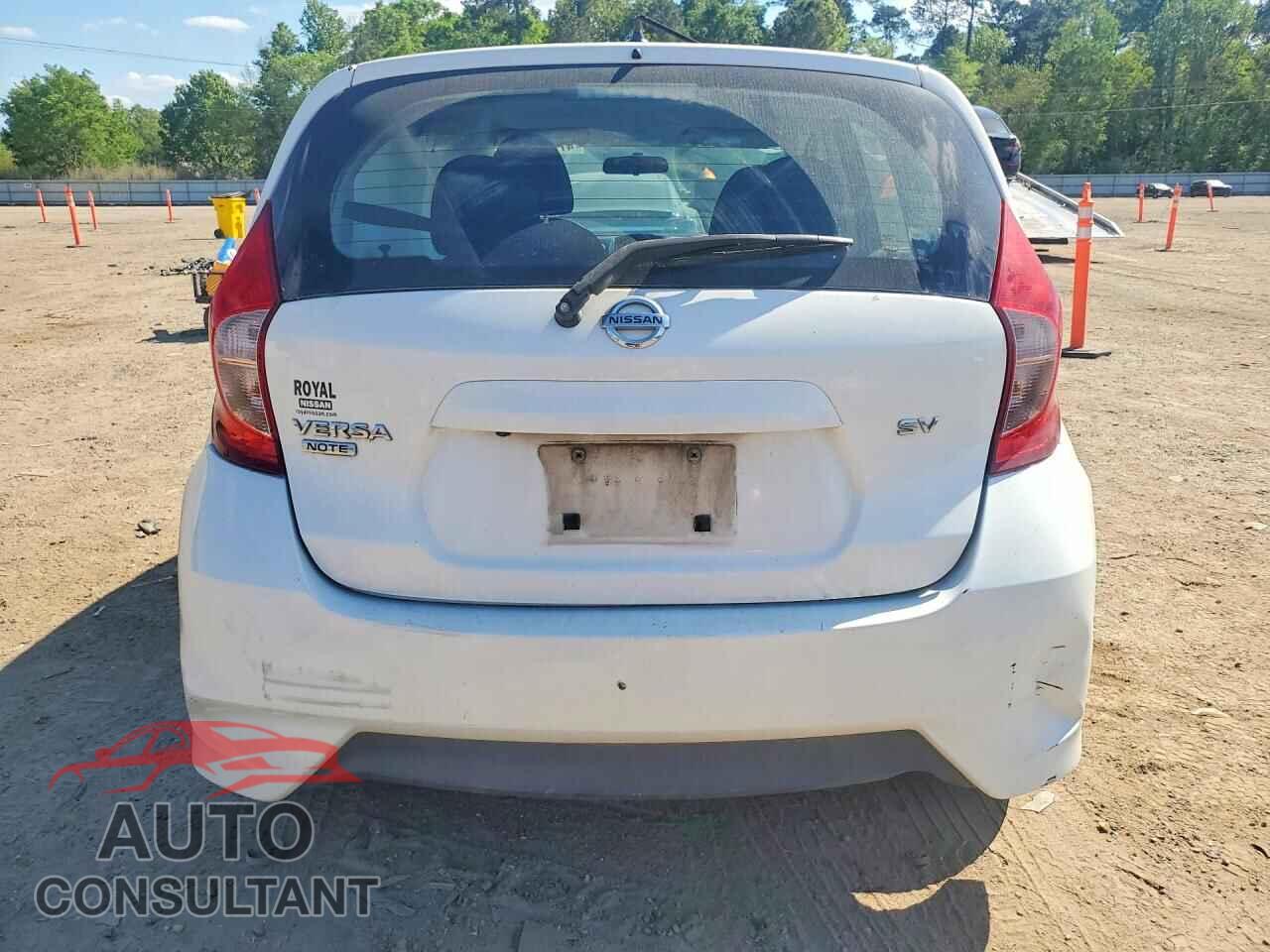 NISSAN VERSA 2017 - 3N1CE2CP4HL353183