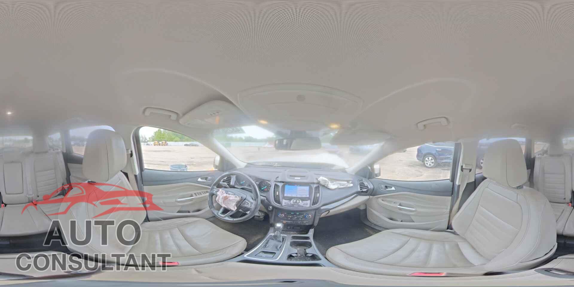 FORD ESCAPE 2017 - 1FMCU9JD0HUC73236