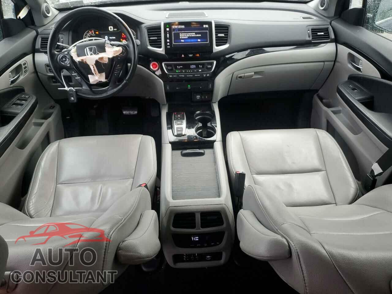 HONDA PILOT 2016 - 5FNYF6H9XGB024924