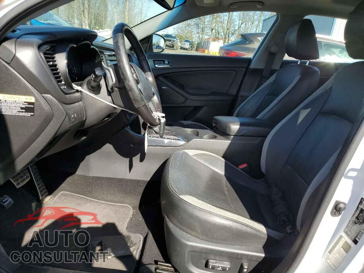 KIA OPTIMA 2012 - 5XXGR4A67CG053537