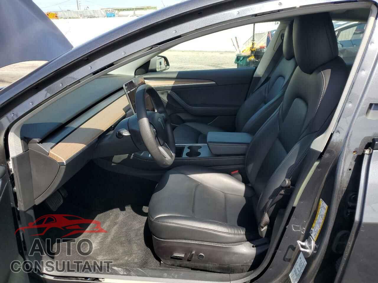TESLA MODEL 3 2022 - 5YJ3E1EA5NF203786