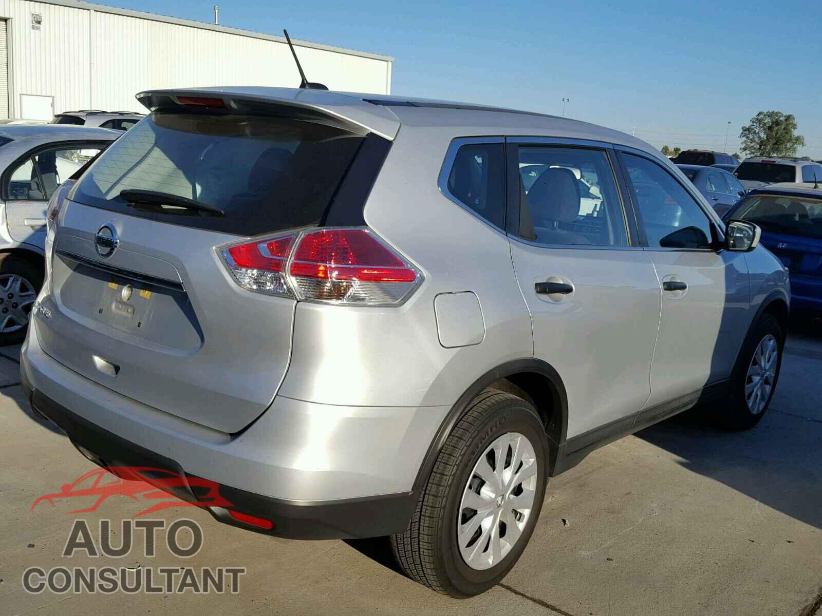 NISSAN ROGUE S 2016 - KNMAT2MT3GP596430